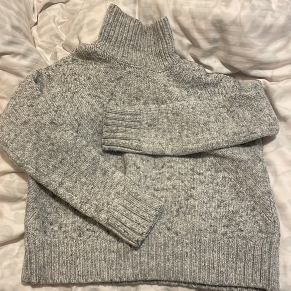 Zara turtleneck sweater - Picture 3 of 7